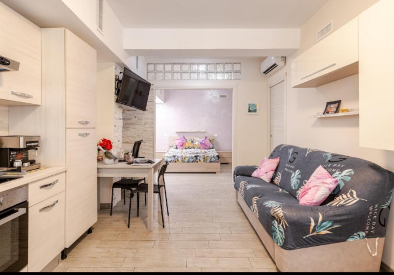 Secret Casa Bovari Metro B1 Conca D'Oro Rom Exteriör bild